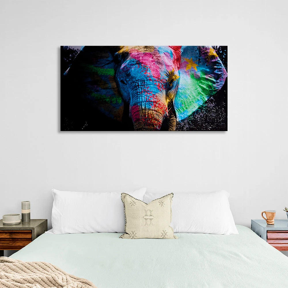 Leinwandbild „Ein Elefant in leuchtenden Farben“