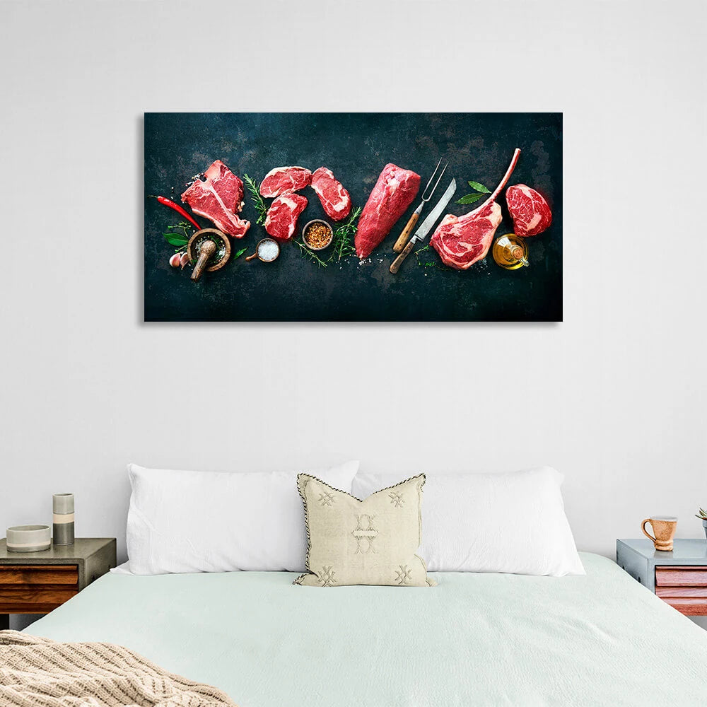 Rindfleisch auf schwarzem Hintergrund mit Gewürzen Leinwand Wand Kunstdruck für Küche