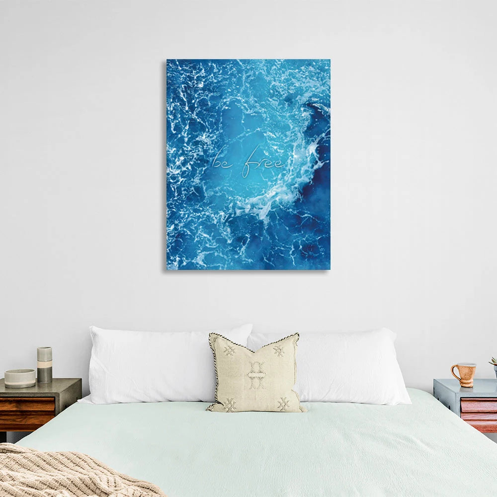 Blaue Wellen mit der Aufschrift „Motivational“ auf Leinwand, Kunstdruck