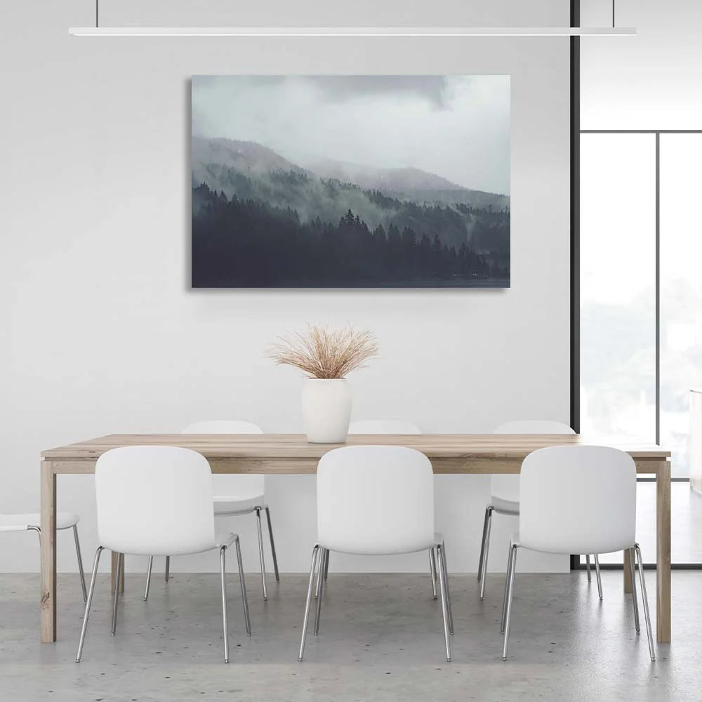 Kunstdruck auf Leinwand, Nebel, der von den Bergen herabkommt