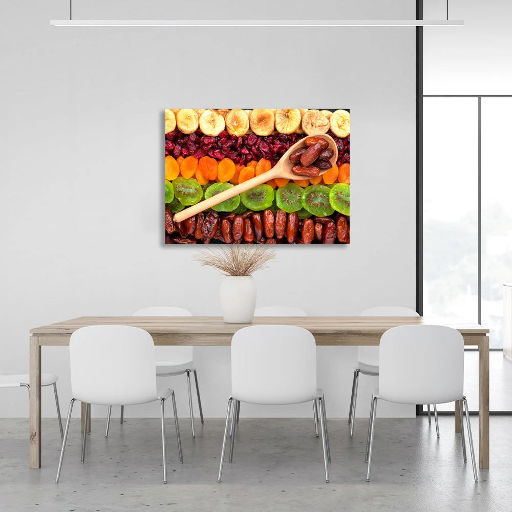 Leinwandbild mit getrockneten Früchten für die Küche