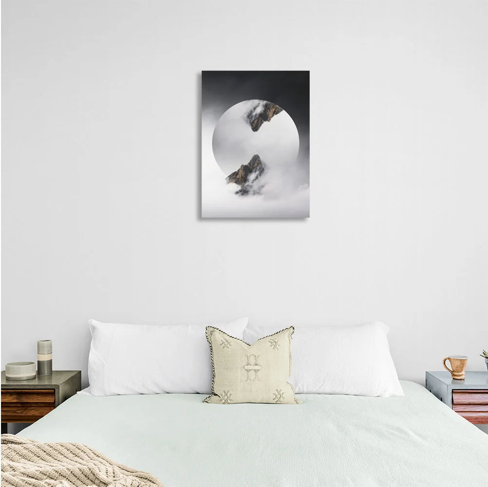 Leinwandbild „Innengebirge in den Wolken“