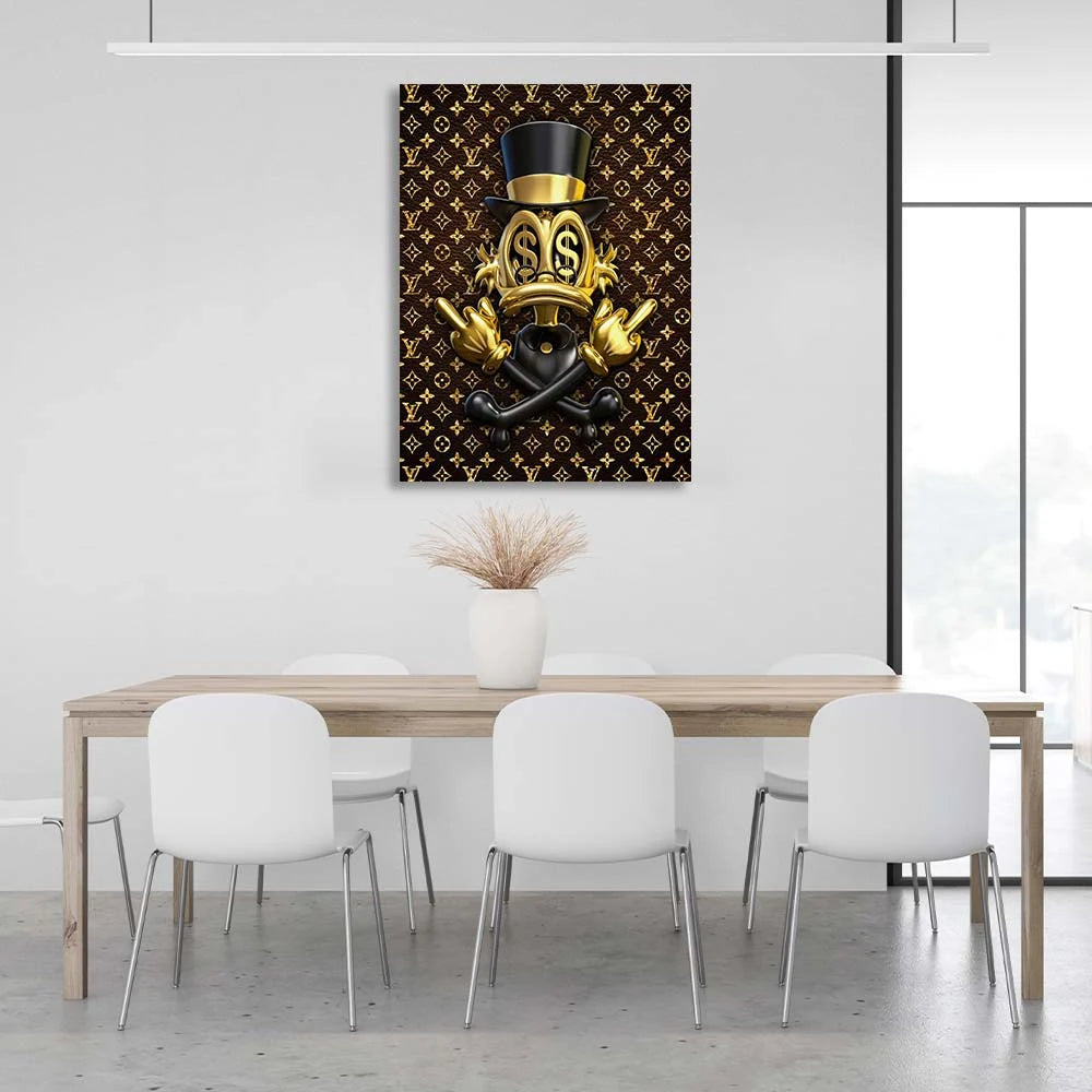 Scrooge ist golden im Hintergrund von Chanel Inspirational Canvas Wall Art Print