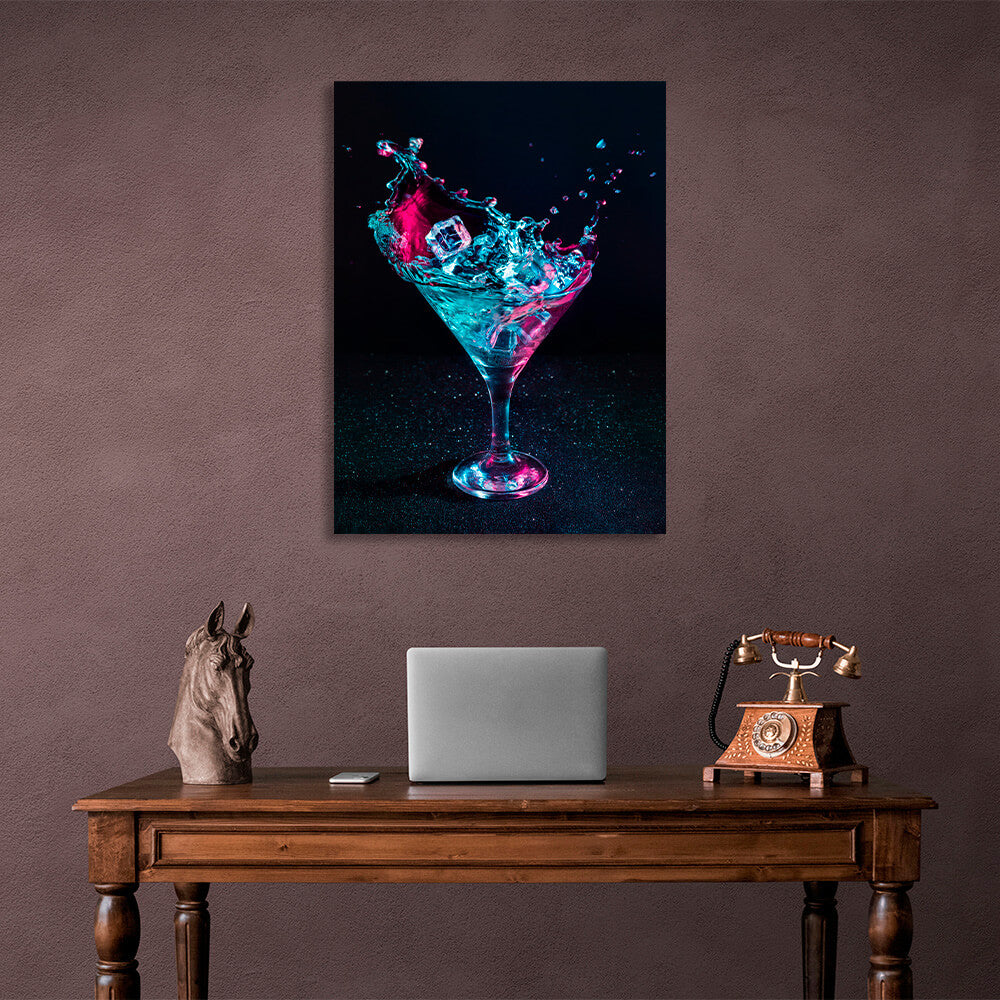 Kunstdruck auf Leinwand mit Cocktailglas