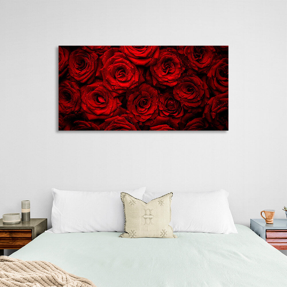 Leinwandbild „Rote Rosen mit Wassertropfen“