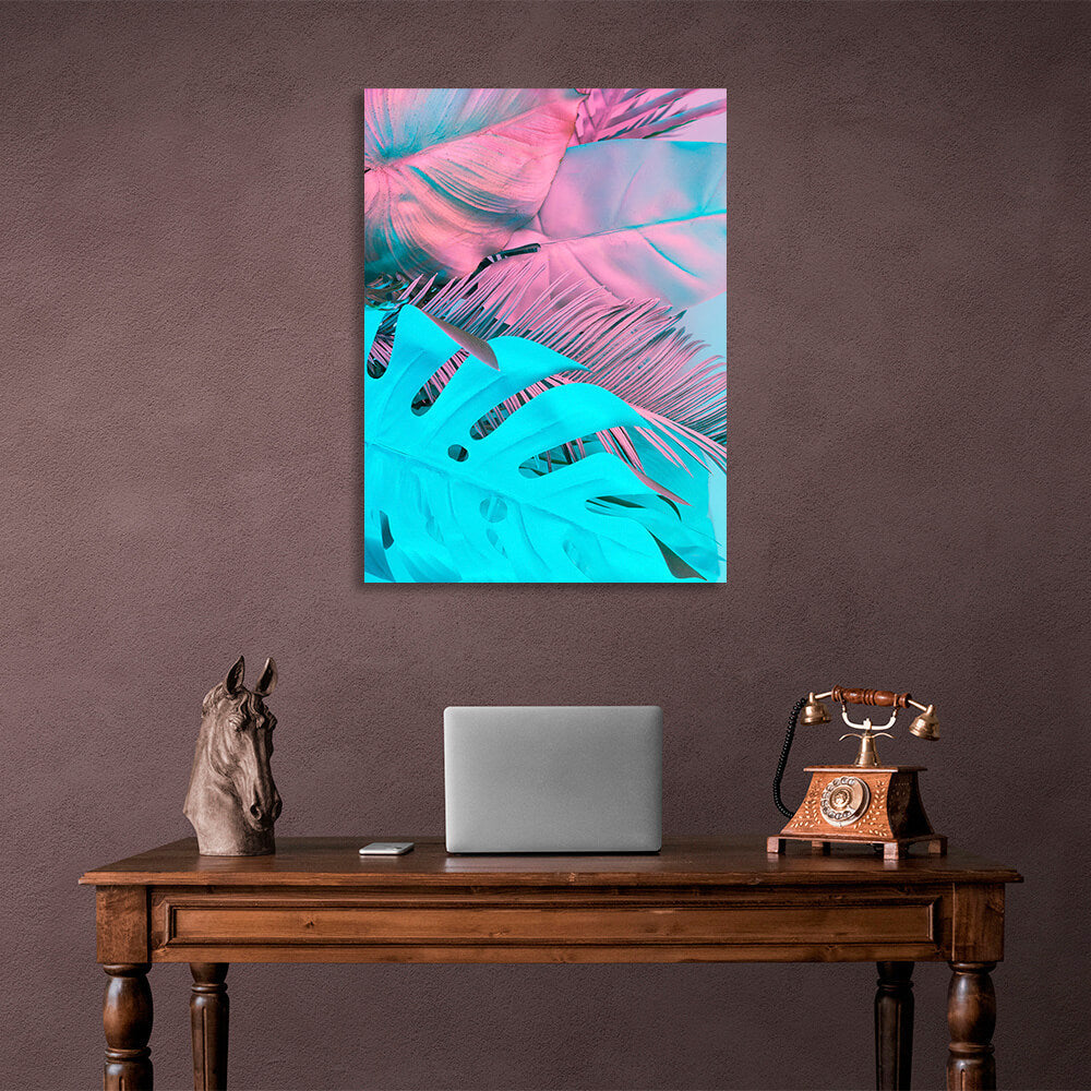 Kunstdruck auf Leinwand mit tropischen Blättern in Blau und Rosa