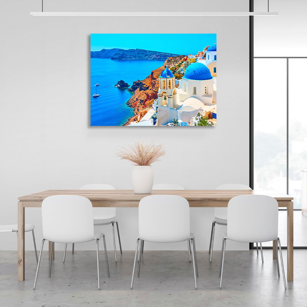 Blick auf Santorini Tira – blaue Kuppeln, traditionelle weiße Häuser, Leinwand-Kunstdruck