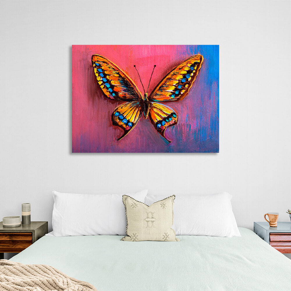 Orangefarbener Schmetterling auf rosa und blauem Hintergrund – Kunstdruck auf Leinwand