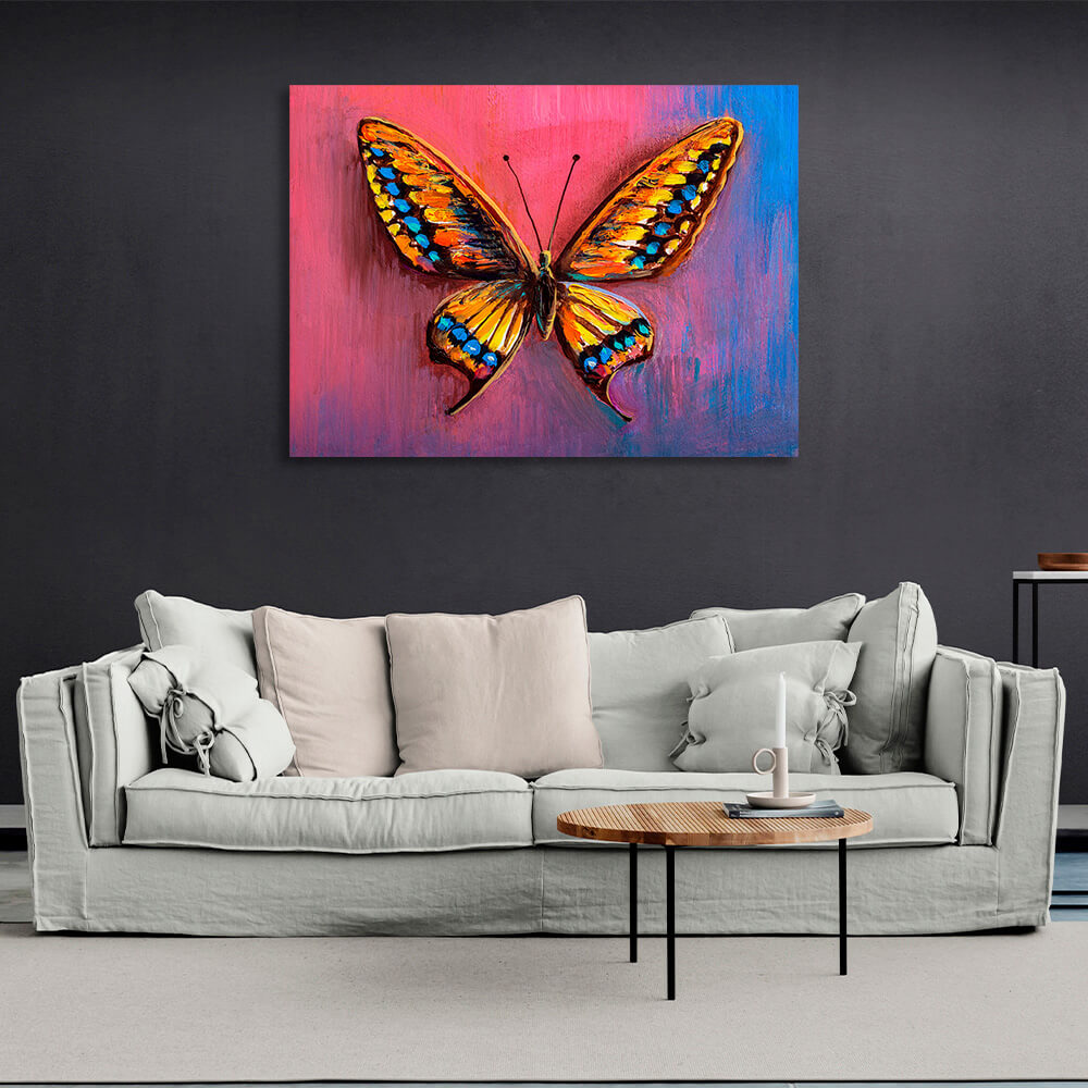 Orangefarbener Schmetterling auf rosa und blauem Hintergrund – Kunstdruck auf Leinwand