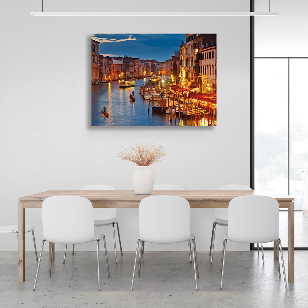 Wunderschöner Kunstdruck auf Leinwand „Venedig“