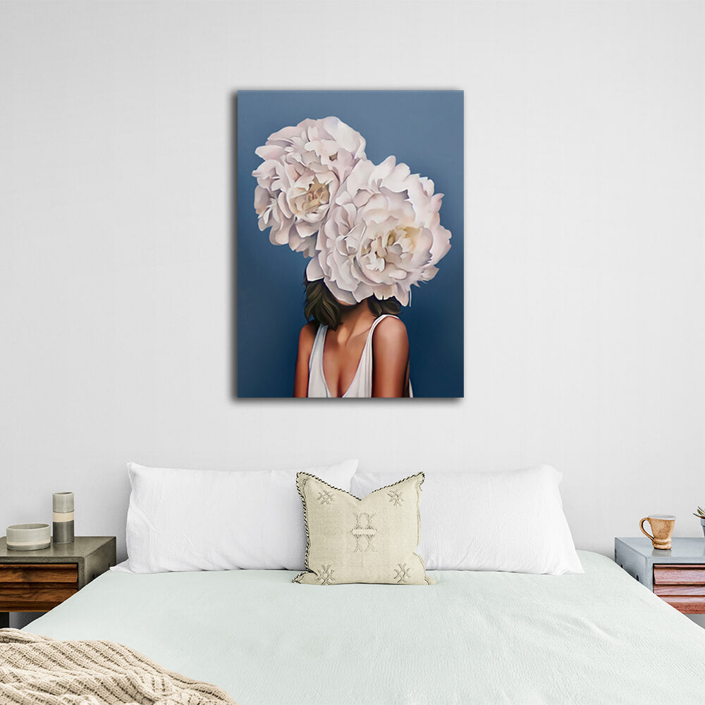 Kunstdruck auf Leinwand mit Frau und Blumen auf blauem Hintergrund