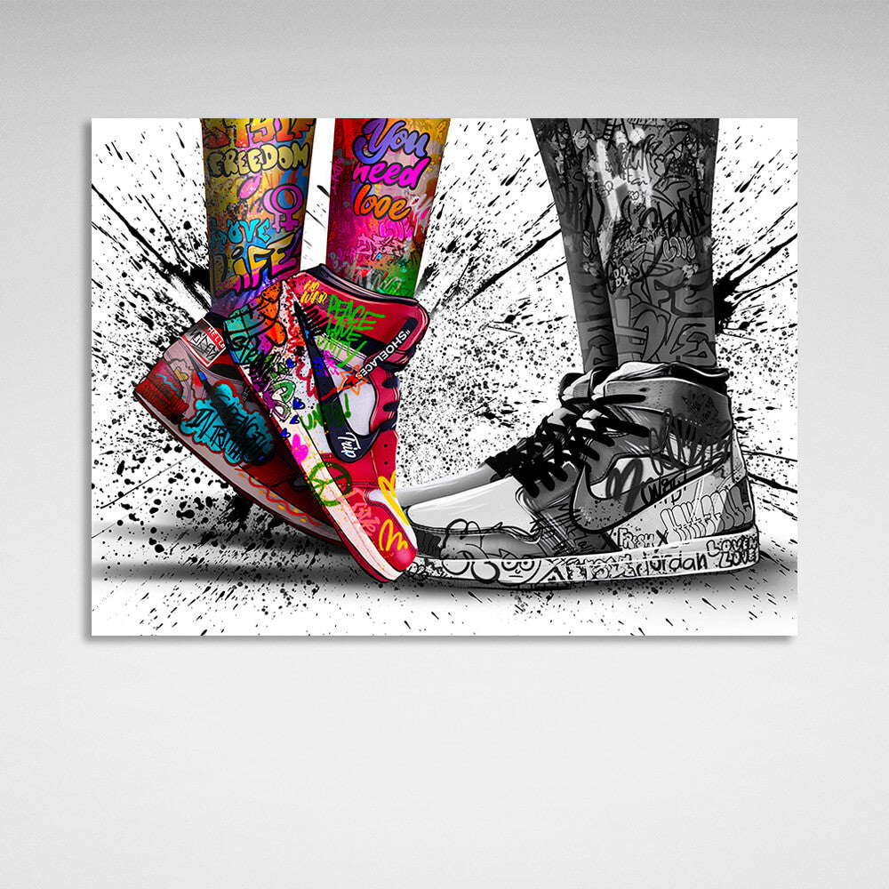 Leinwandbild „Graffiti-Sneaker-Beine“