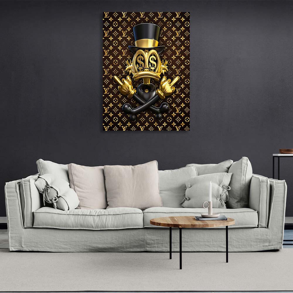 Scrooge ist golden im Hintergrund von Chanel Inspirational Canvas Wall Art Print