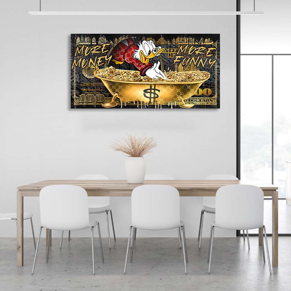 Scrooge in einer goldenen Badewanne Inspirierender Kunstdruck auf Leinwand