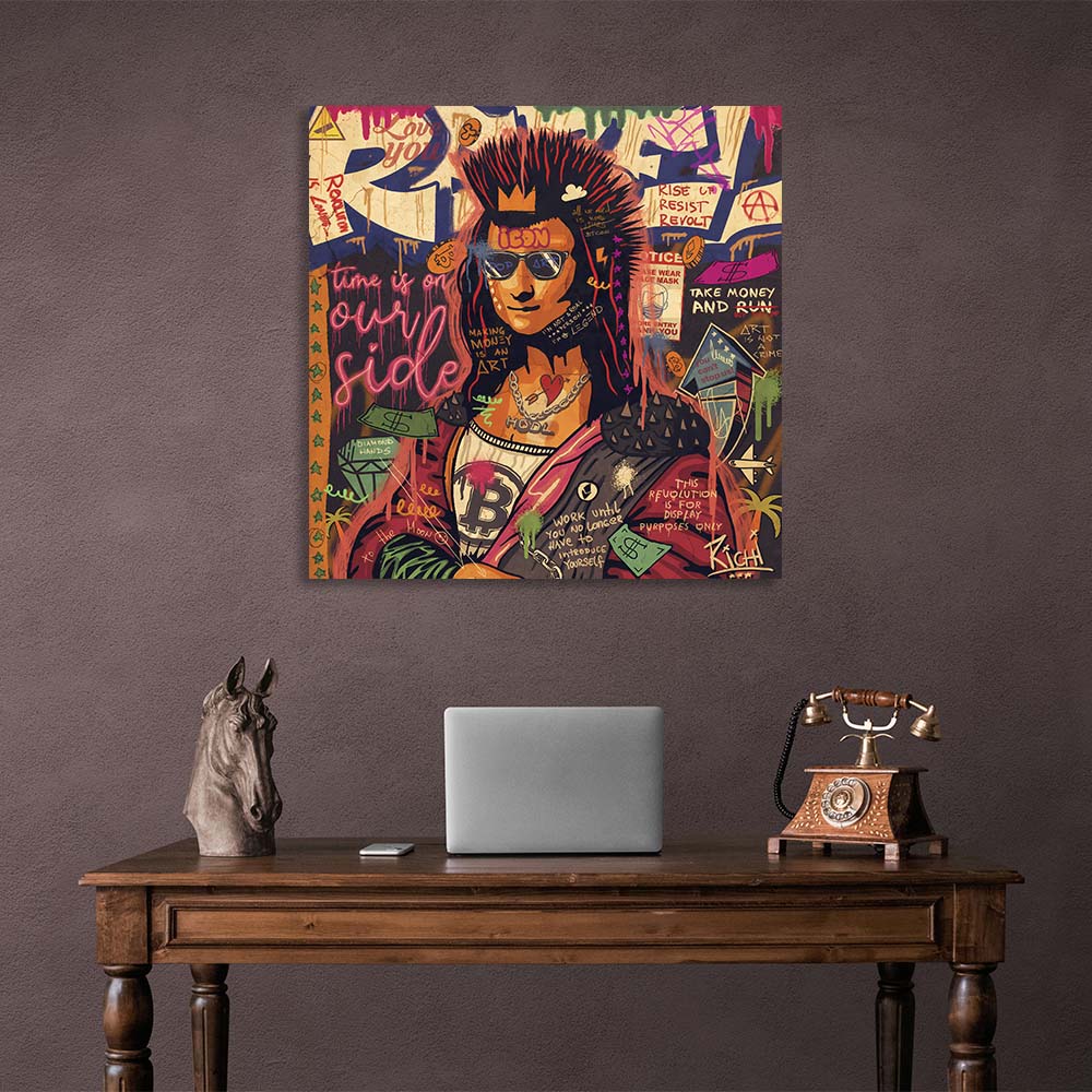 Pop-Art-Gioconda mit Irokesenschnitt und Bitcoin auf Leinwand, Kunstdruck