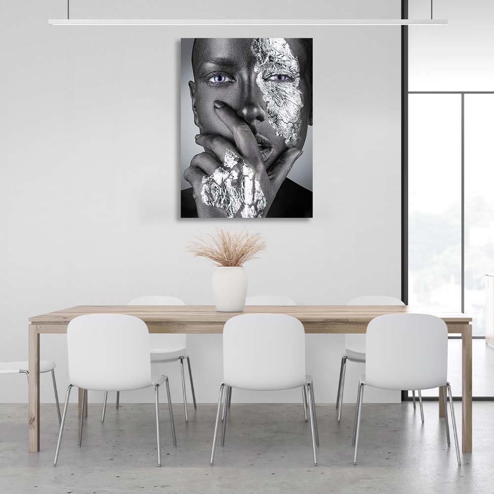 The woman with the blue eyes Canvas Wall Art Print