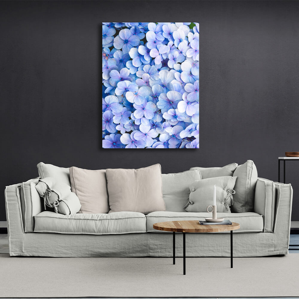 Leinwandbild „Innenraum – Blaue Blumen“